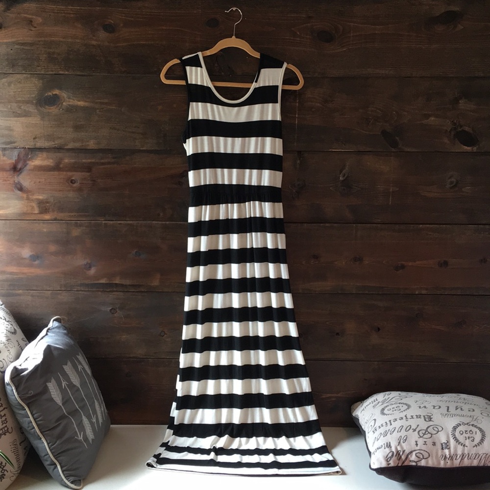 Striped maxi